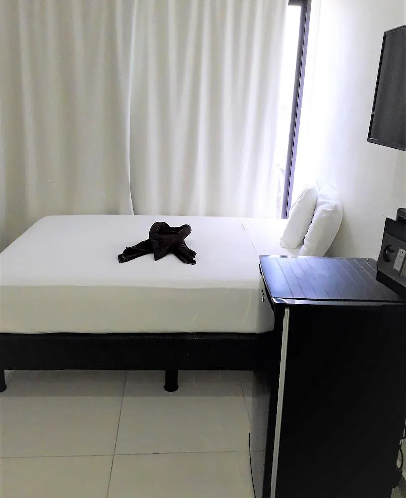 *** Aparthotel Quinta Las Perlas Condohotel Playa del Carmen Mexico